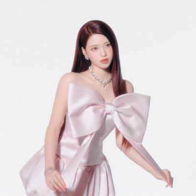 bemyzena_'s profile picture. met rescene!