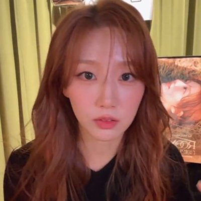 amourfleurie's profile picture. one of the remaining lovelyz stans on this app — she/her — un amour mélodique —