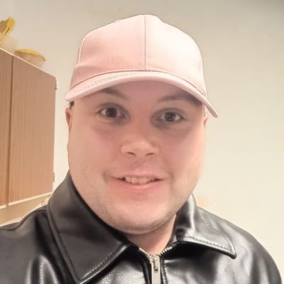 m1les4l1fe's profile picture. I love watching carnivals.