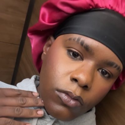 expressthroat00's profile picture. I’m such a dick eater 😜 🏳️‍⚧️