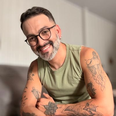 JeffeDias92's profile picture. Nutricionista🍉
Personal trainer 🏋🏻