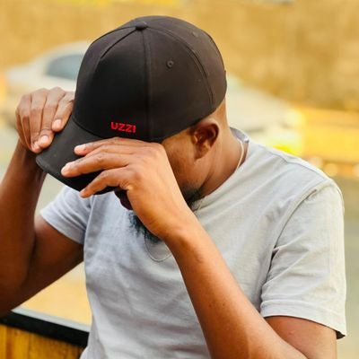 Shaanika_'s profile picture. 