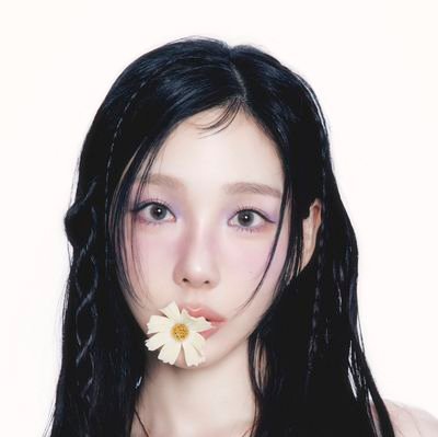 lovagleek1's profile picture. girlgroup stan, música pop, séries e muita fofoca・ she/her 🏳️‍🌈