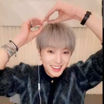 y8n_sakalam's profile picture. former bio: winner4Rcircle/ winner4ourcircle

Here for KANG SEUNGYOON and WINNER 💙💙💙💙