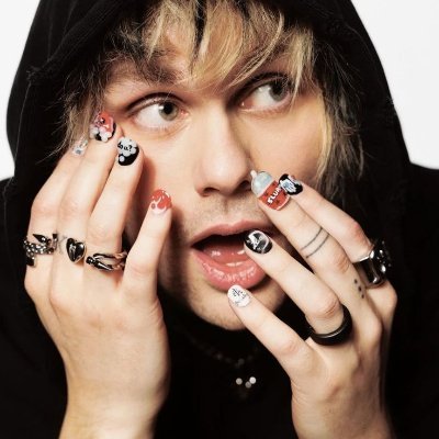 pokodotpillow's profile picture. 🤍 || @dumbgirlcyndi 🪿🇵🇷