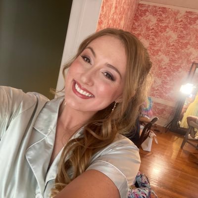 Brittanyhin10's profile picture. ⋰ going with the flow day by day ⋰ 615 ⋰