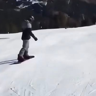 cuidadocomBer's profile picture. casos de assédio sexual e transmissão de ist envolvendo Bernardo. tudo postado em anônimo. Maioria dos casos estão no TikTok Cuidado com Bernardo