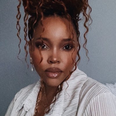 leratodmales's profile picture. Always Evolving • Antevasin Enquiries: lerato@20across.com