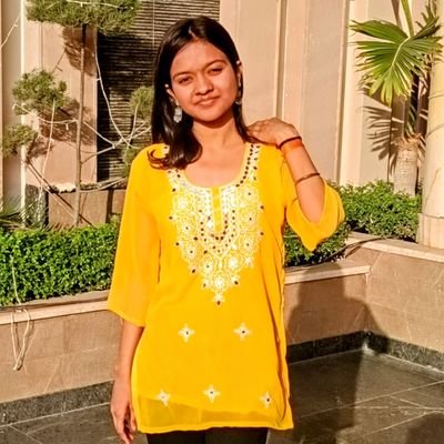 astha_s18's profile picture. Curious kiddo 👾