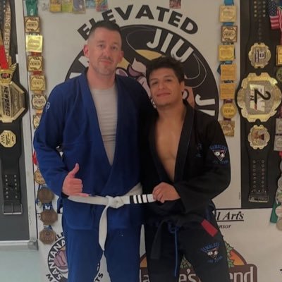 MartyJuiceman's profile picture. #GoBucks #DawgPound ⬜️⬜️⬜️⬜️⬜️⬛️⬛️⬜️⬜️⬜️