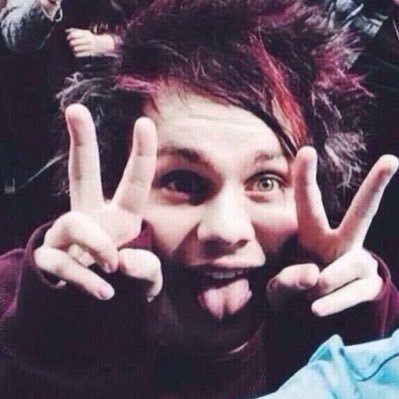 5saurce's profile picture. #5sostwt i don’t use this app much @fawngeek