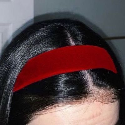 renklerrvardii's profile picture. kumral bir çocuğun yaz öyküsü bu