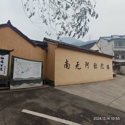 qq227510's profile picture. 