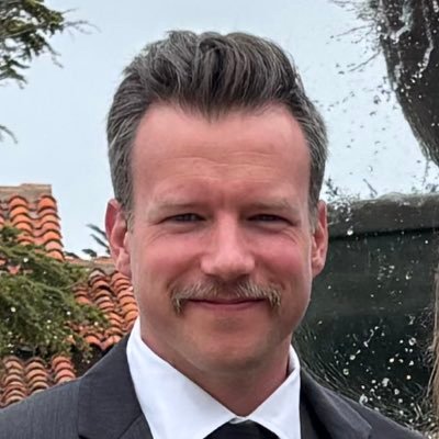 joe_d_ryan's profile picture. CRO at Expo. LaunchDarkly, Intercom. Journey before Destination.