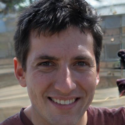 lucastoscanelli's profile picture. Intenté ser adulto y salió mal. Sigo probando.