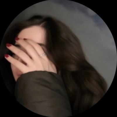 ra_91r's profile picture. قصيده صفّق لها الجمهور قبل أن تُلقى