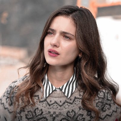 mitsuha327525's profile picture. 