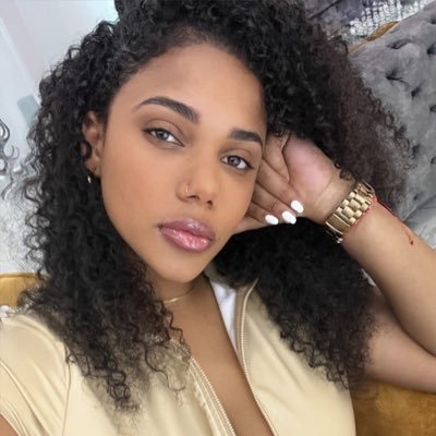 nancy_jaan21317's profile picture. 