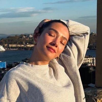 lilasevenkiz's profile picture. 