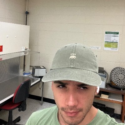 RealLucaVane's profile picture. Here for a good time, not an aesthetic