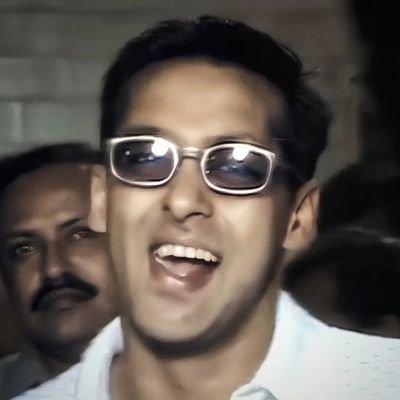 Muthmare420's profile picture. Kal bhi main wahi tha, aaj bhi wahi hoon