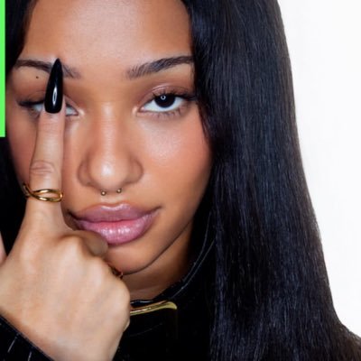 OLAPRETTIER's profile picture. if I’m on your blocklist I won mwuah doggy 😘 & if ur on mines u were silenced no back talk! DEFENDER OF YB, LEX, DOLLY, OLANDRIA, MANON, & CARDI💚