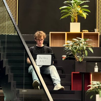 elliotnorrevik's profile picture. building... | prev @lovable_dev | high school dropout