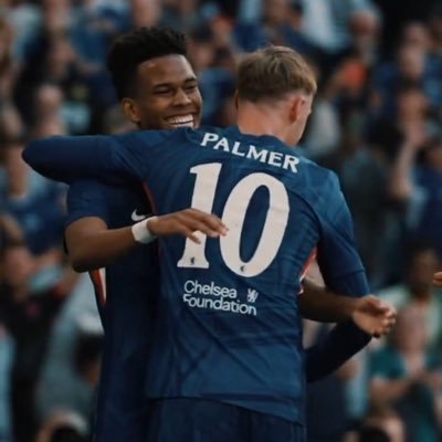 CFC_Bivol's profile picture. @ChelseaFc . @Celtics. @Usman84kg