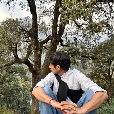 guyfromhills's profile picture. shitposting my thoughts and my camera roll | mountains, memes & mid football takes | cricket rants | scrapbook ↓ highlights | all pictures are mine ✨