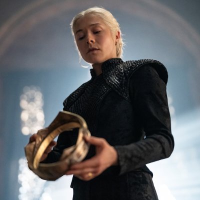 HouseofDragonLA's profile picture. Nada quema más que la traición.
La serie original @HBO y precuela de @GameofThrones, #LaCasaDelDragón Disponible en #HBOMax. #HouseoftheDragon.