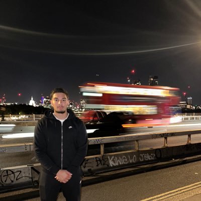 Nawid_Asefi's profile picture. 250 million views | £100,000 in sales | Helping D2C brands produce scroll-stopping video ads 🚀