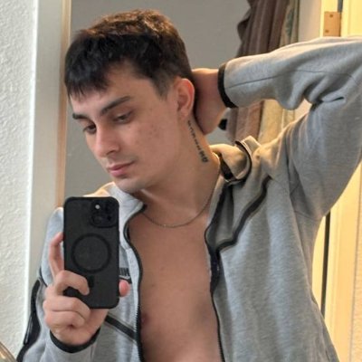 EChurchBoyBreez's profile picture. it’s literally free 😈👇