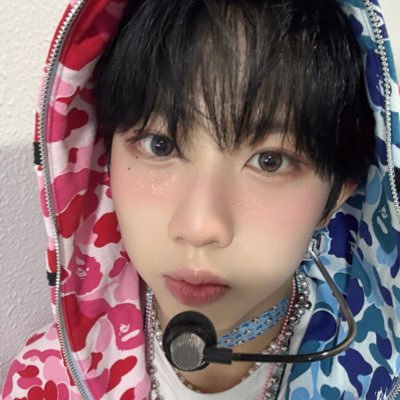 dbsrrb's profile picture. 