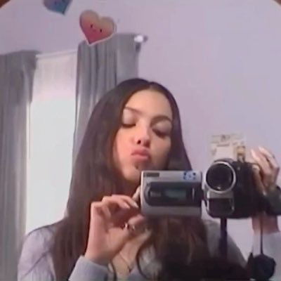 flowerflw's profile picture. ceo of valgrace