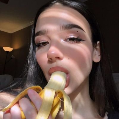 SolisMaggii's profile picture. Tu zorrita teen dispuesta a complacerte, videollamadas, conté y chats 💋🩵🩵

               🔥G R A T I S 🔥