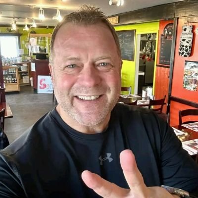 KelvinJ42185's profile picture. 