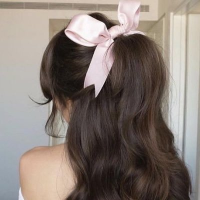 bunniesize's profile picture. ⠀ ⠀⠀⠀⠀⠀⠀⠀⠀⠀⠀ ⠀pretty girl forever 𝜗ৎ⠀ ⠀⠀⠀⠀⠀⠀⠀⠀⠀⠀ ⠀⠀⠀⠀daddy's spoiled princess 𑣲