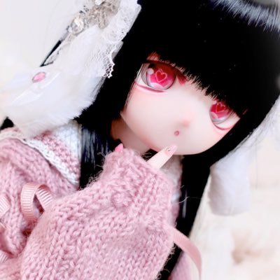megmeg_doll's profile picture. マイペースに活動中…😴 すこしでも誰かの💘にグッとくれば良いなと思い、心を込めて手作りしています！ ドール1/4の小物などをメルカリにて出品中です𓈒𓂂𓏸♡月兎ノ夢箱作品はこちらへどうぞ⇢ #月兎ノ夢箱,#お月見アイ,#月兎っ子 オーダーなどはDM💌で受け付けてます💕