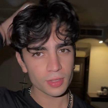 Evlyn1395's profile picture. 