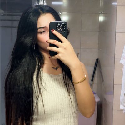 nimetylmzz01's profile picture. içerisi şampiyonlar ligi ✨