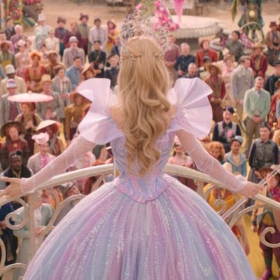 gIindasbubbIe's profile picture. ✧ never thought i'll be a phannie again but??? ✧ ଘ(੭*ˊᵕˋ)੭* ੈ♡‧₊˚