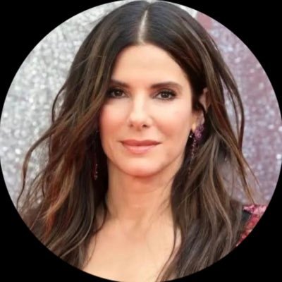 sandrabull2o8's profile picture. 