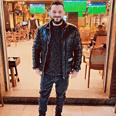 Ayman_Shahatt's profile picture. اهم حاجه تكون عارف انت مش عايز تكون ايه.. خليك انسان