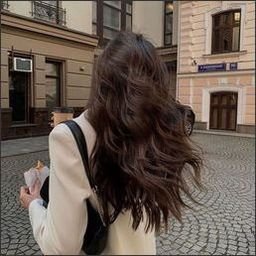 ijuzl39w6l0HkR1's profile picture. 