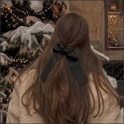 Au7sltziTh765's profile picture. 