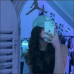 F65GdVq6TV85f6's profile picture. 