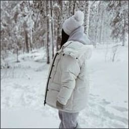 07955Wt3pQOQbj's profile picture. 