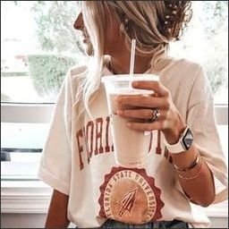 ypB0DfRu9RfHR6m's profile picture. 