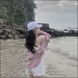 QDfvj81u0yKiF5's profile picture. 