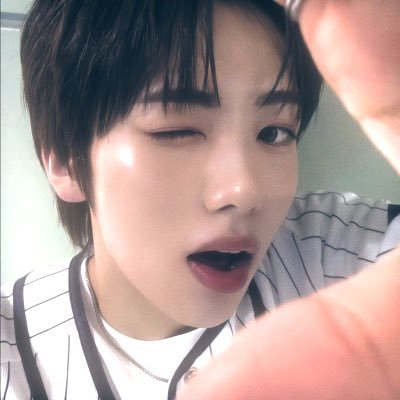 michiwoongki's profile picture. ahof pilled rn